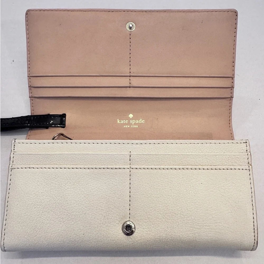 Kate Spade White Leather Long Wallet Wristlet with Black Bow Strap